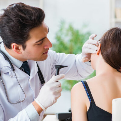 10 signs of early-stage hearing loss that shouldn’t be ignored